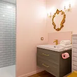 Pro, Travailleur, En Semaine Uniquement 펜션