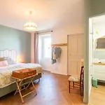 펜션 Pro, Travailleur, En Semaine Uniquement