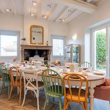 Pro, Travailleur, En Semaine Uniquement * مونتايغو