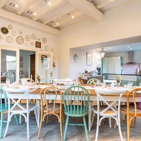 Tatil Evi Pro, Travailleur, En Semaine Uniquement Montaigu-Vendee
