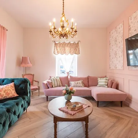 بيت للعطل Pro, Travailleur, En Semaine Uniquement *