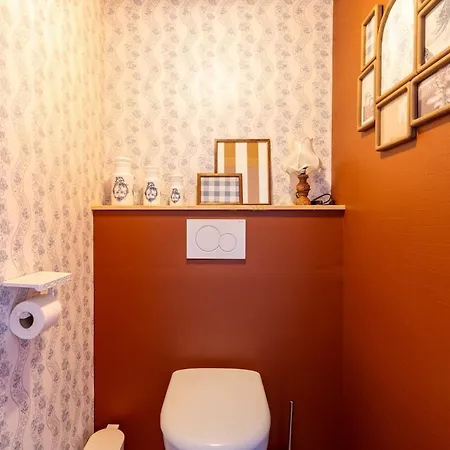 Pro, Travailleur, En Semaine Uniquement بيت للعطل مونتايغو