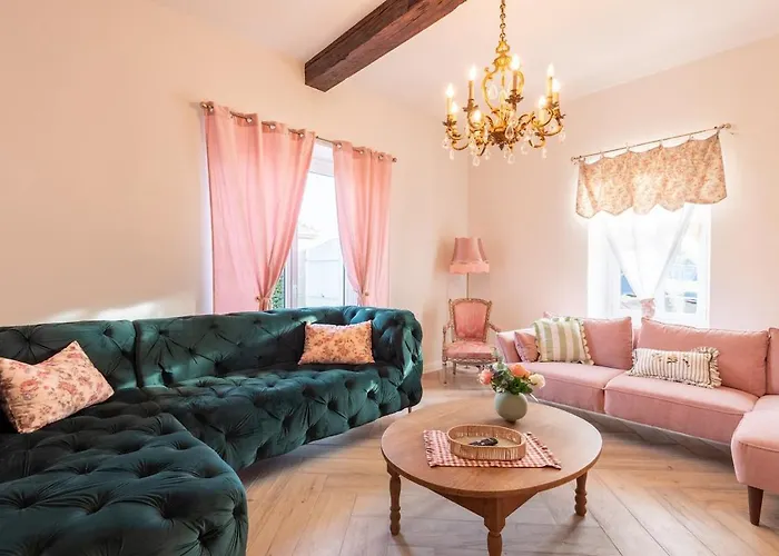 Pro, Travailleur, En Semaine Uniquement * Montaigu-Vendee