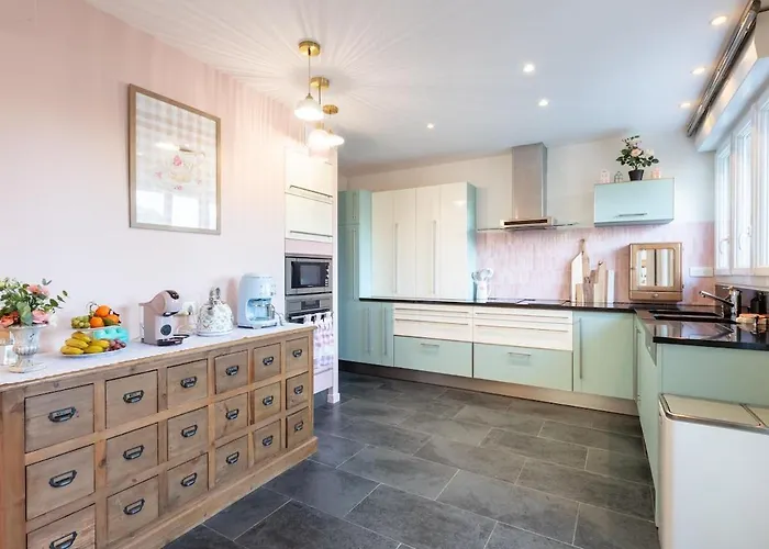 Hébergement de vacances Pro, Travailleur, En Semaine Uniquement Montaigu-Vendee